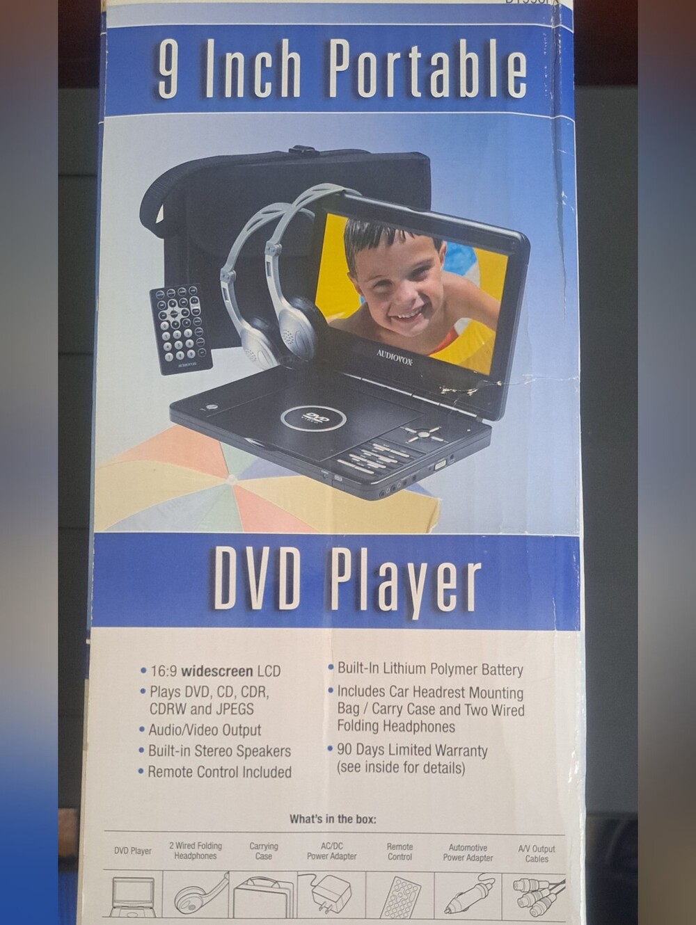Portable DVD Player with 9" Screen - Black -